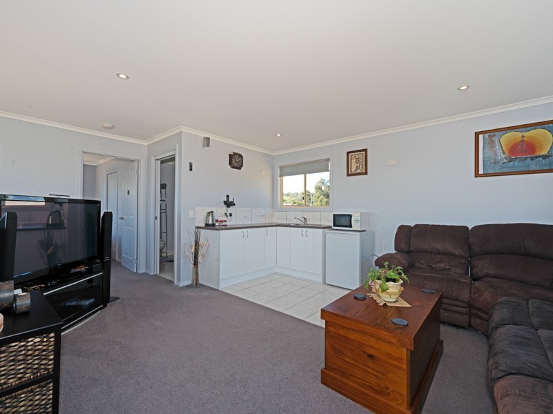 4 Rantons Road, Dodges Ferry TAS 7173