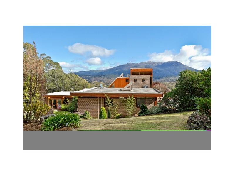 22 Lalwinya Road, Mount Nelson TAS 7007