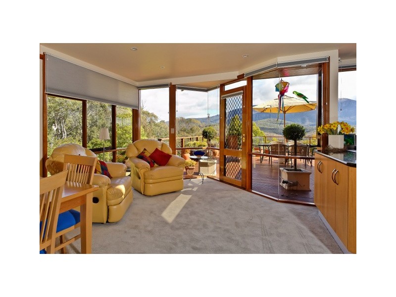 22 Lalwinya Road, Mount Nelson TAS 7007