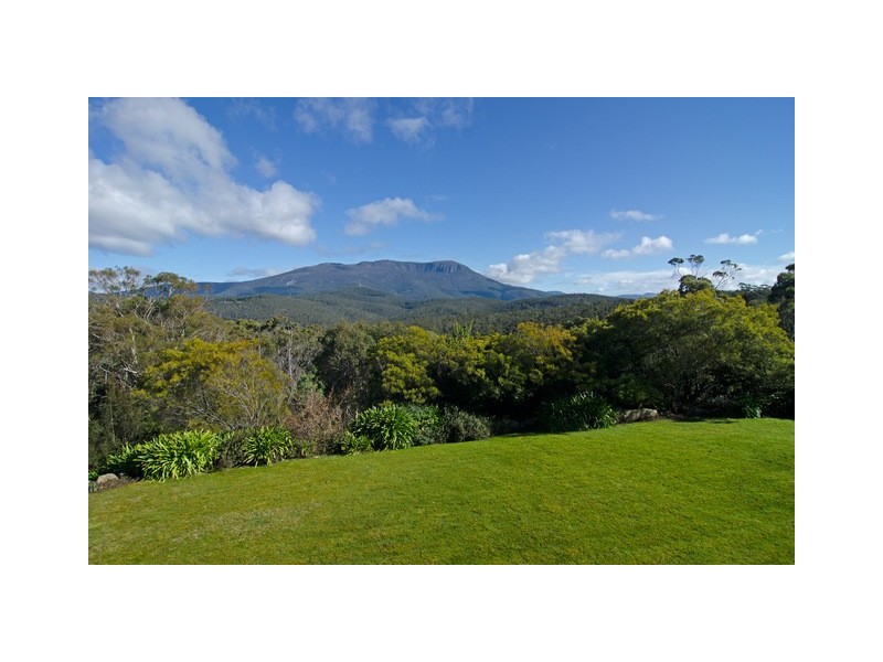 22 Lalwinya Road, Mount Nelson TAS 7007