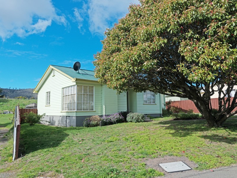 32 Erebus Street, Warrane TAS 7018