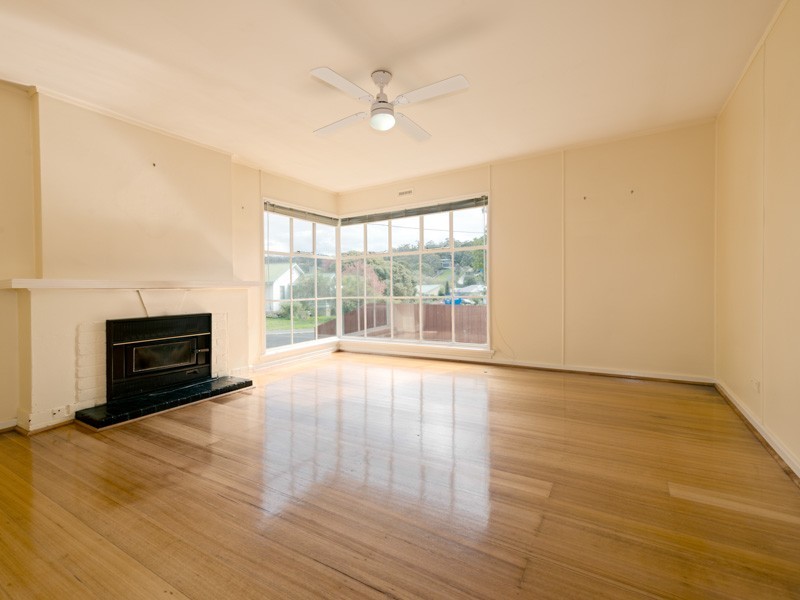 32 Erebus Street, Warrane TAS 7018