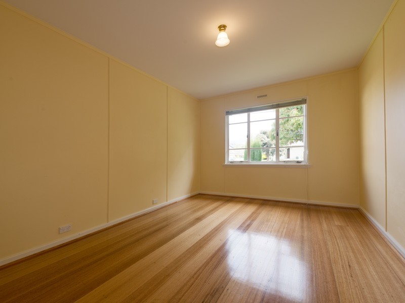 32 Erebus Street, Warrane TAS 7018