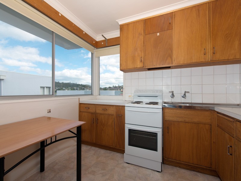 1/8 Ballawinnie Road, Lindisfarne TAS 7015