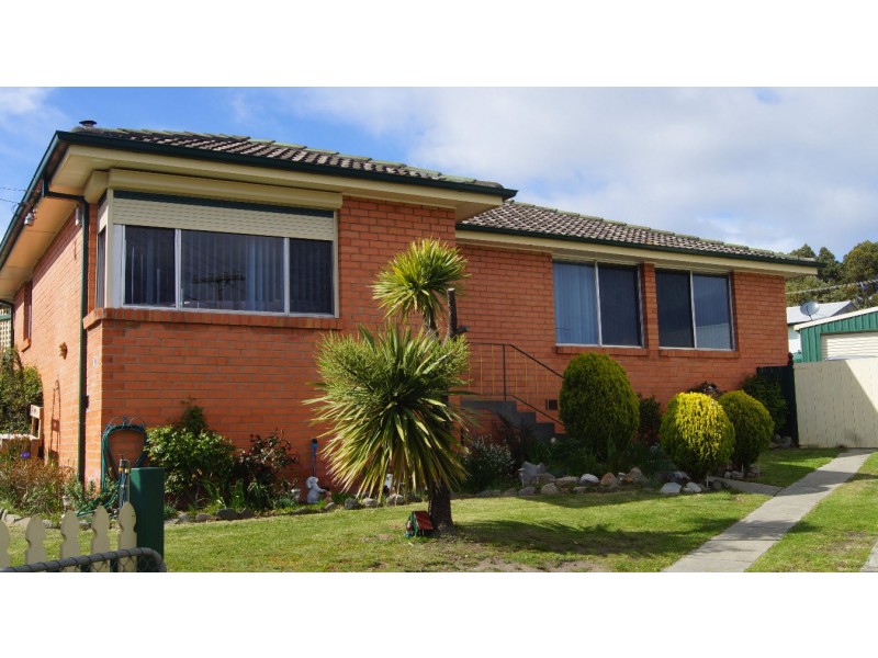 10 Claridge Court, Triabunna TAS 7190