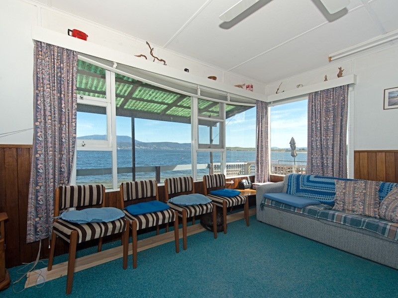 36 Spitfarm Road, Opossum Bay TAS 7023