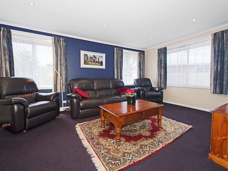 9 Bembil Street, Howrah TAS 7018