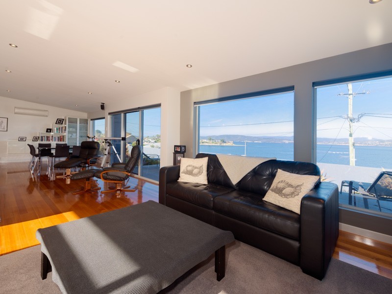 73 Spitfarm Road, Opossum Bay TAS 7023
