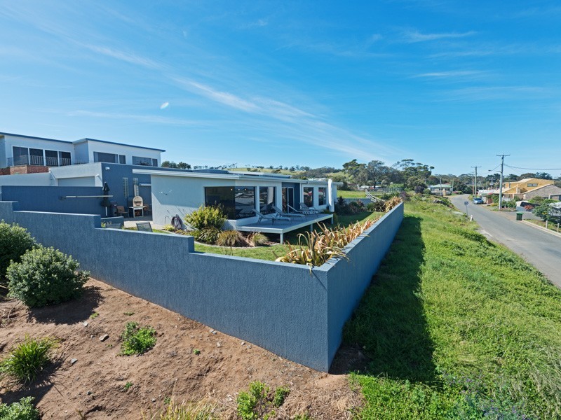 73 Spitfarm Road, Opossum Bay TAS 7023