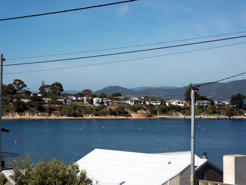 73 Spitfarm Road, Opossum Bay TAS 7023