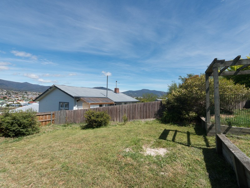 31 Blair Street, Lutana TAS 7009