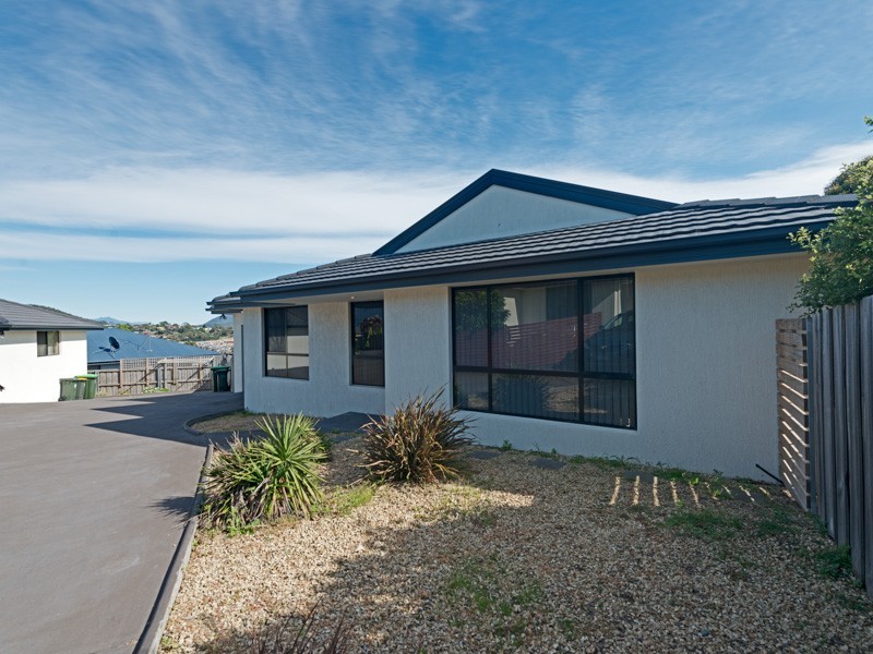 2/19 Paige Court, Mornington TAS 7018