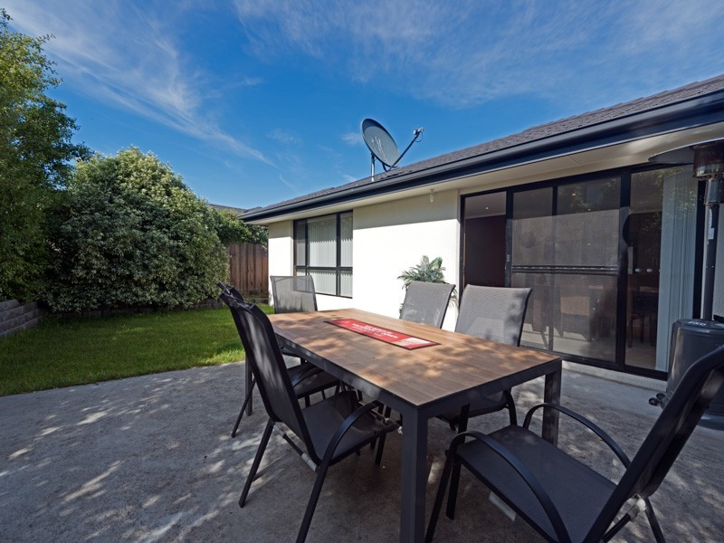 2/19 Paige Court, Mornington TAS 7018