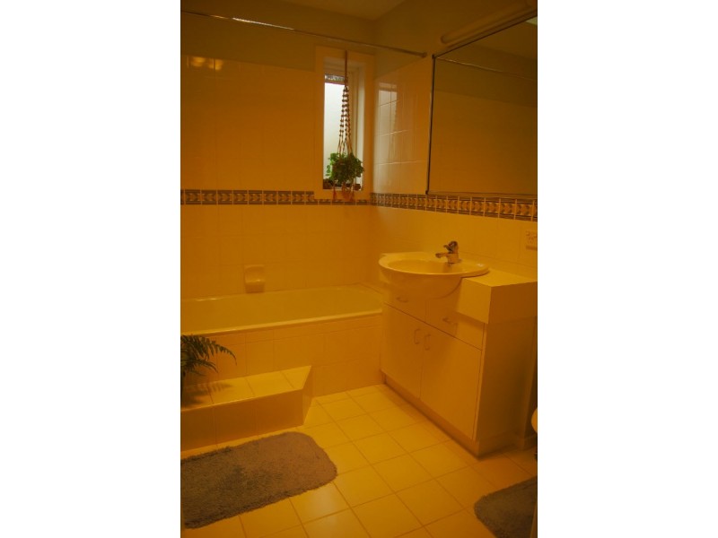 Unit 4, 3 Cyrus Street, Rose Bay TAS 7015