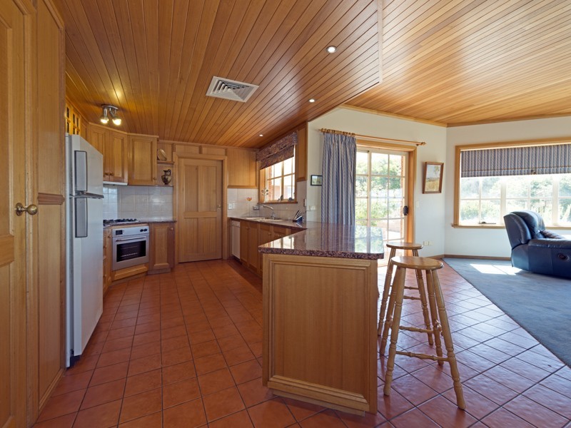 35 Hanslows Road, Cambridge TAS 7170