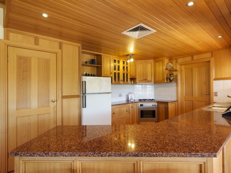 35 Hanslows Road, Cambridge TAS 7170