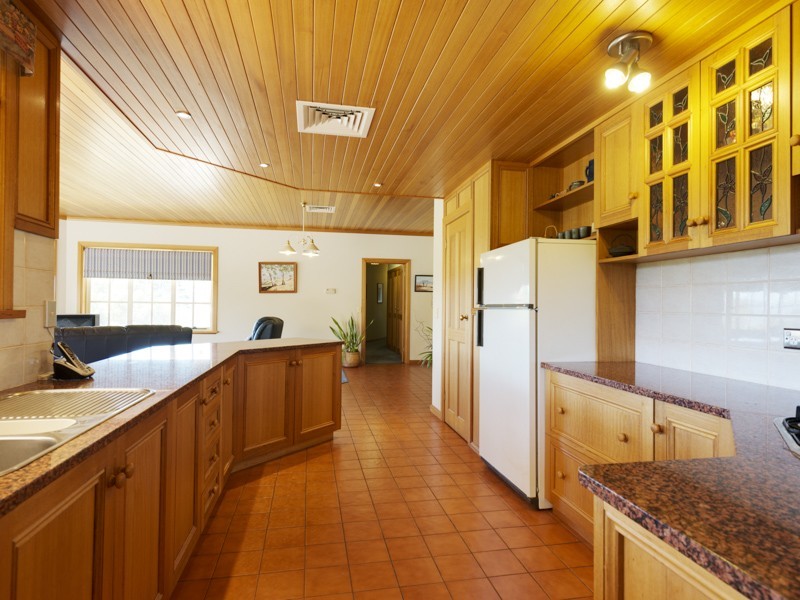 35 Hanslows Road, Cambridge TAS 7170