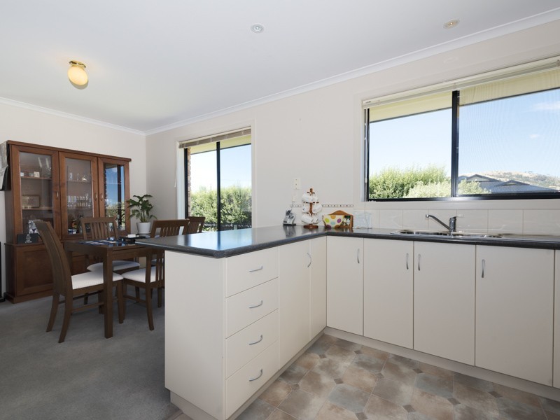 1/2 Roslyn Court, Brighton TAS 7030