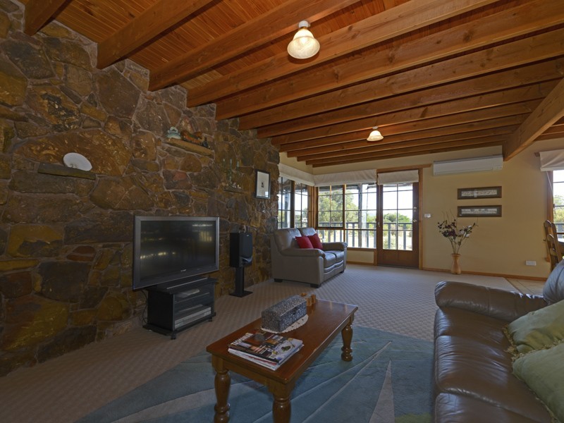 26 Bangor Road, Opossum Bay TAS 7023