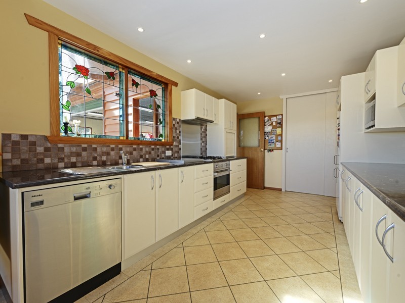 26 Bangor Road, Opossum Bay TAS 7023