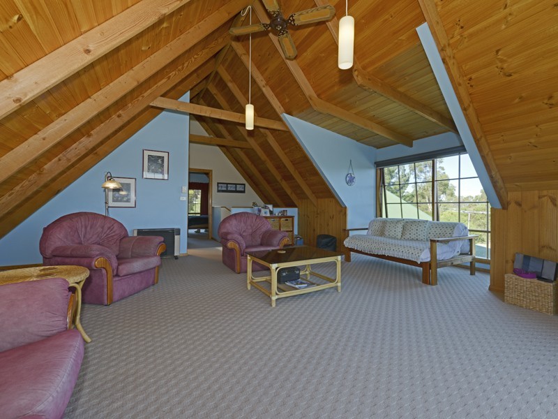 26 Bangor Road, Opossum Bay TAS 7023