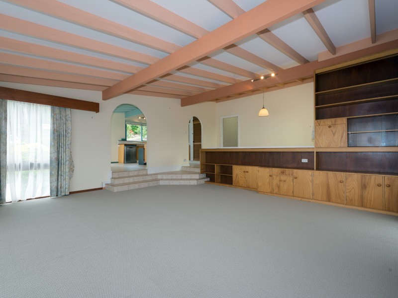 7 St Helens Street, Lindisfarne TAS 7015