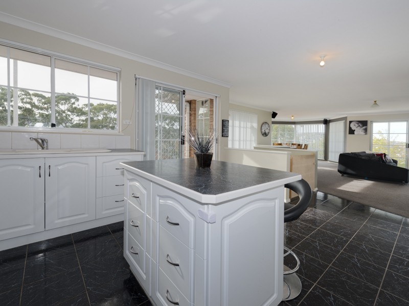 7 Coolac Court, Lindisfarne TAS 7015