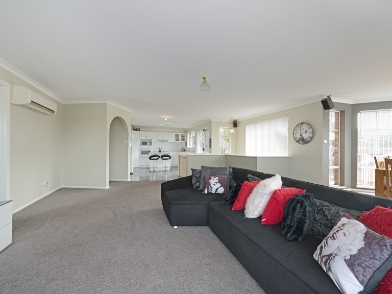 7 Coolac Court, Lindisfarne TAS 7015