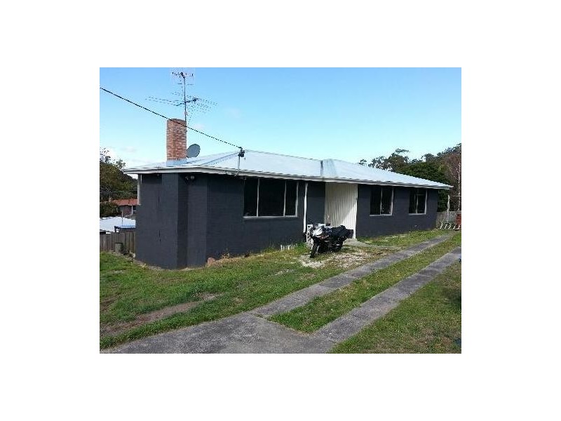 8 Irandi Street, Mornington TAS 7018