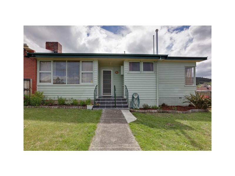 28 Junee Street, Chigwell TAS 7011