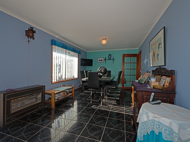105 Roches Beach Road, Roches Beach TAS 7170