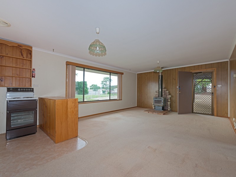 10 Tenth Avenue, Dodges Ferry TAS 7173