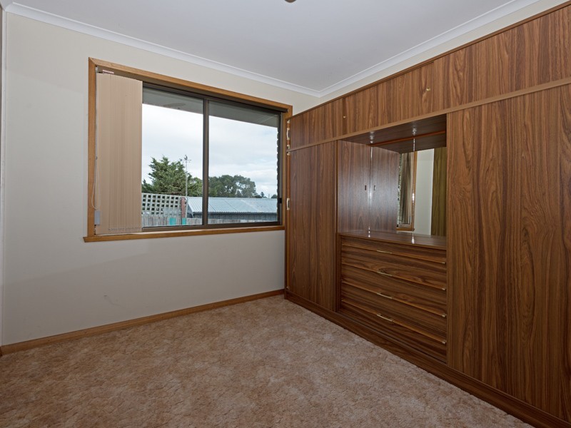 10 Tenth Avenue, Dodges Ferry TAS 7173