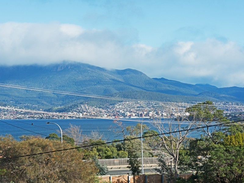 21 Myoora Street, Howrah TAS 7018