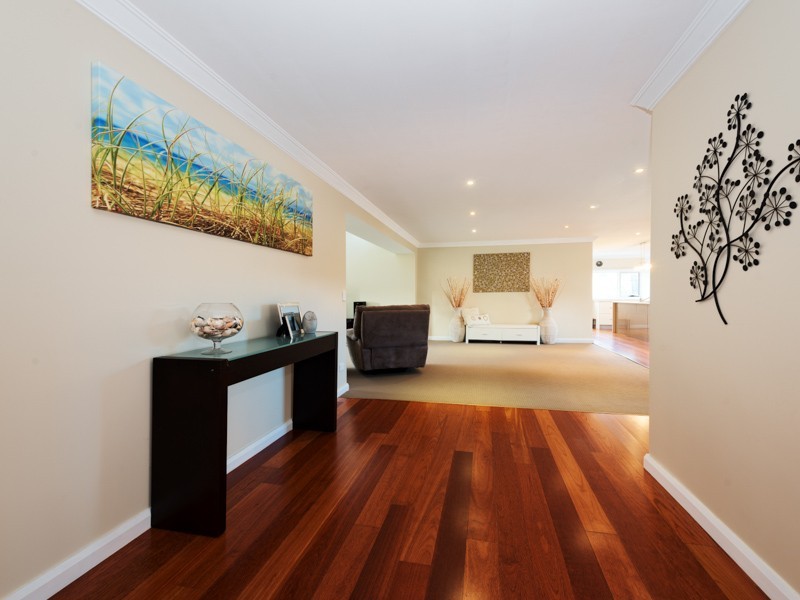 11 Kuru Road, Seven Mile Beach TAS 7170