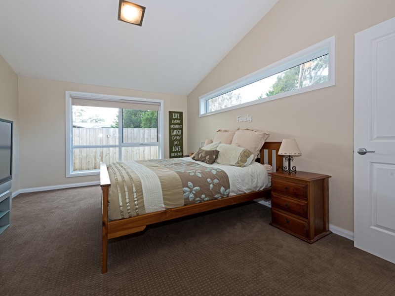 11 Kuru Road, Seven Mile Beach TAS 7170