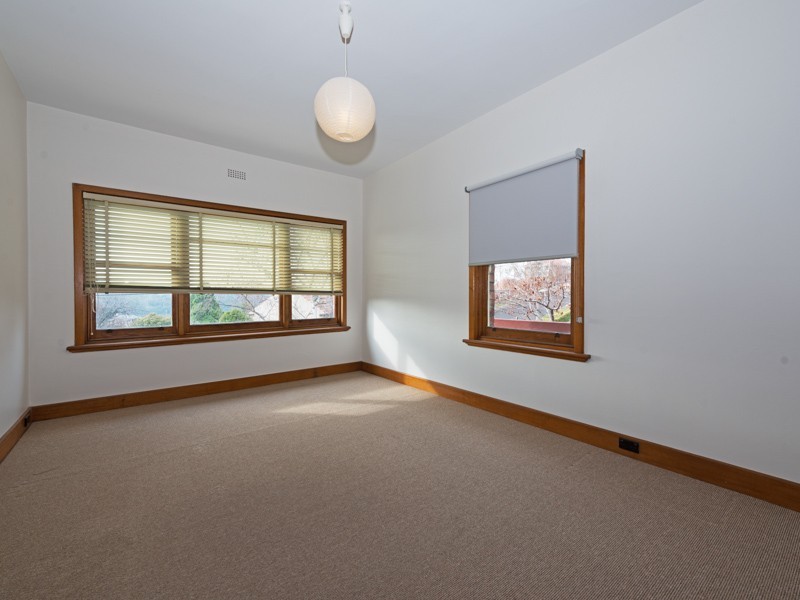 49 Mortimer Avenue, Mount Stuart TAS 7000