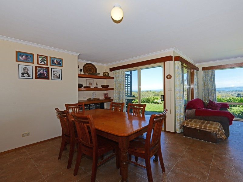 4 Whitefoord Parade, Dodges Ferry TAS 7173