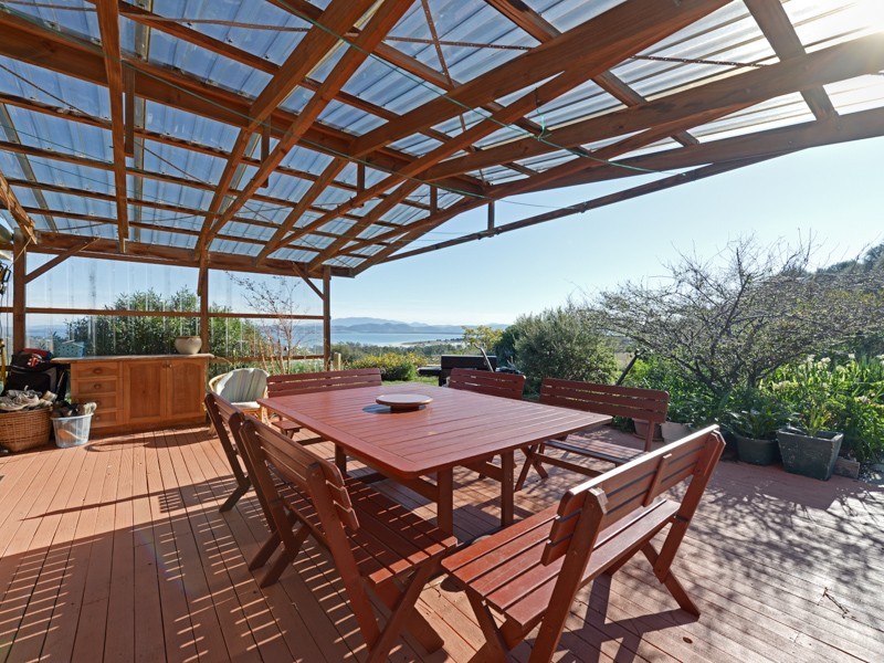 4 Whitefoord Parade, Dodges Ferry TAS 7173