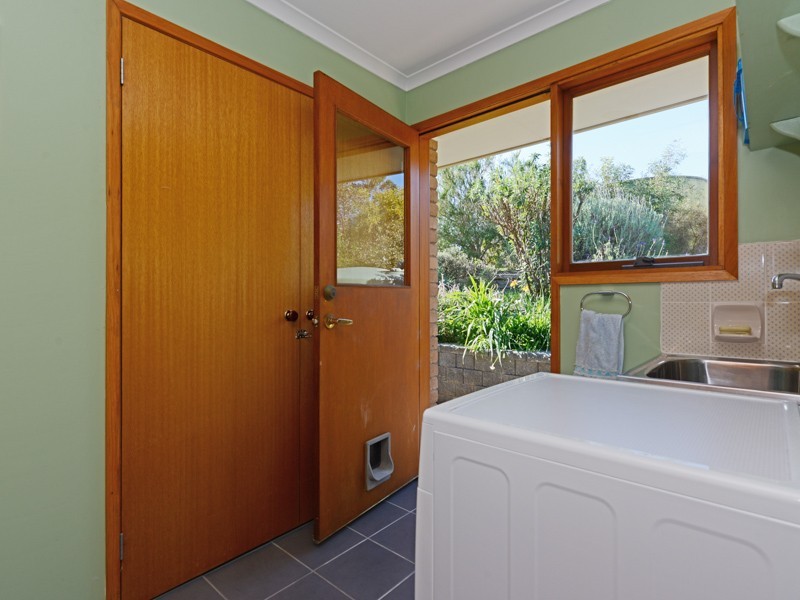 4 Whitefoord Parade, Dodges Ferry TAS 7173