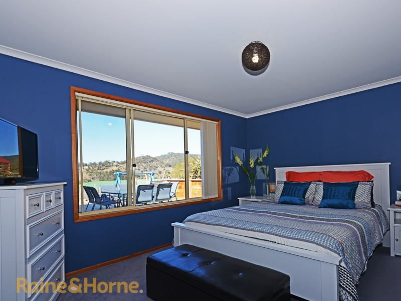 42 Bourbon Avenue, Richmond TAS 7025