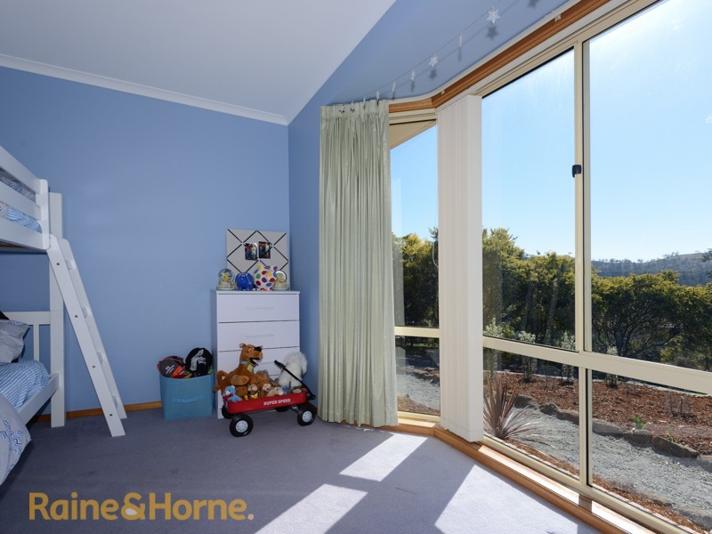 42 Bourbon Avenue, Richmond TAS 7025