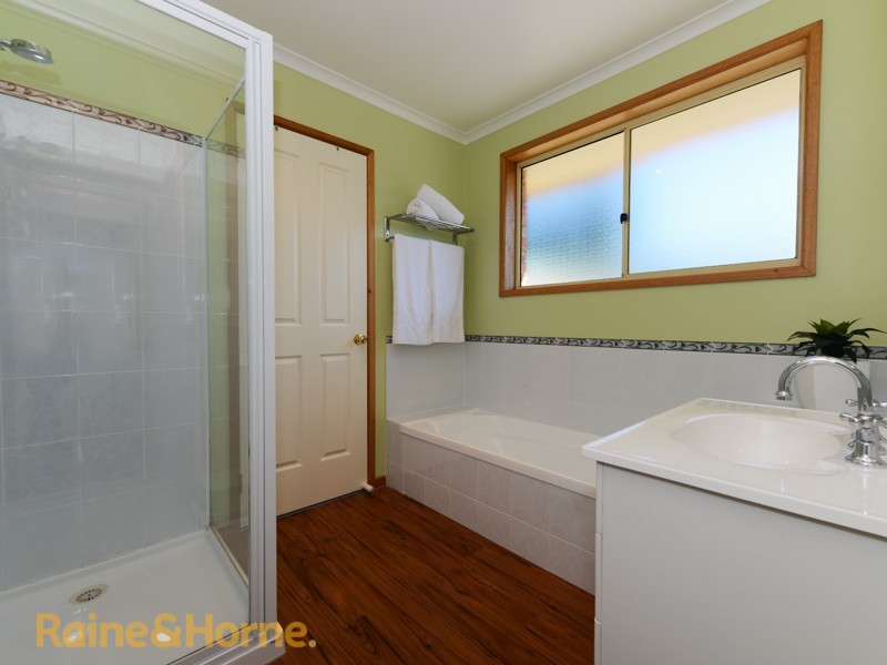 42 Bourbon Avenue, Richmond TAS 7025