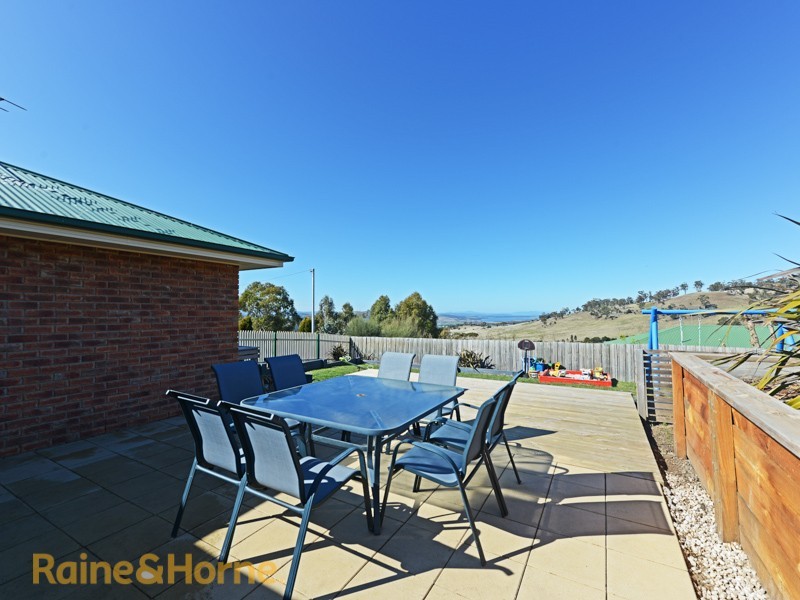42 Bourbon Avenue, Richmond TAS 7025