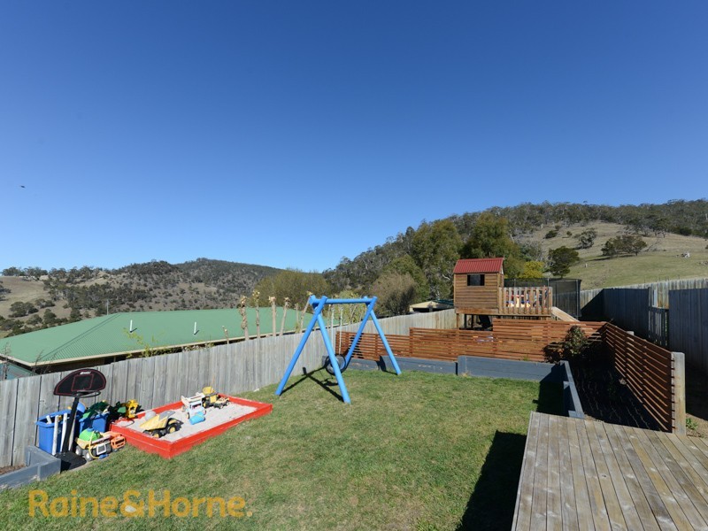 42 Bourbon Avenue, Richmond TAS 7025