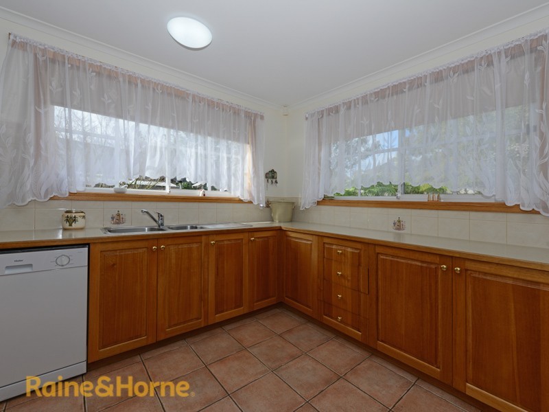 12 Sunways Avenue, Seven Mile Beach TAS 7170