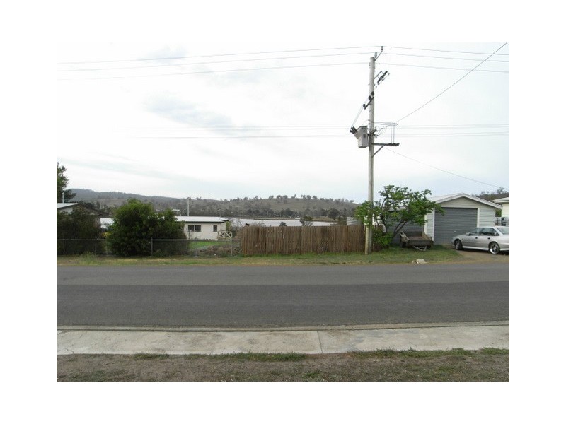 6 Boyle Street, Triabunna TAS 7190