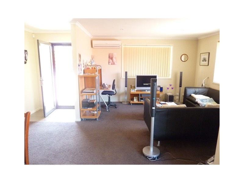 6/111 Burtonia Street, Rokeby TAS 7019