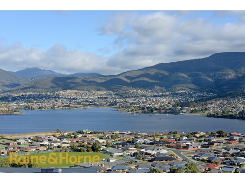 53 Natlee Crescent, Old Beach TAS 7017