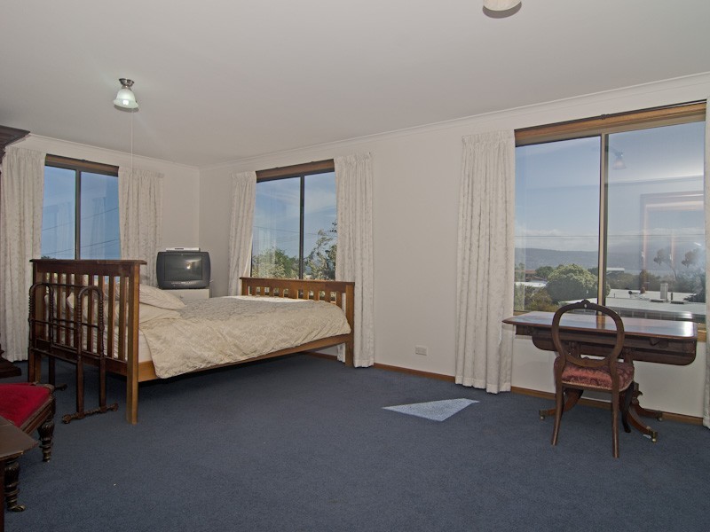 59 Corinth Street, Howrah TAS 7018